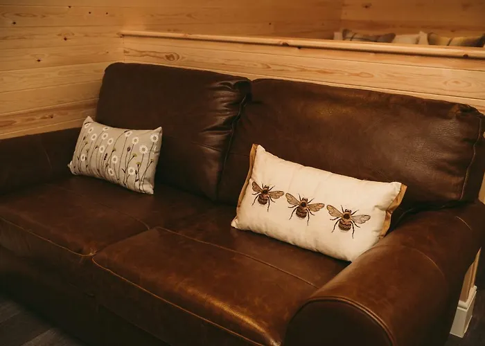 Braeside Retreats